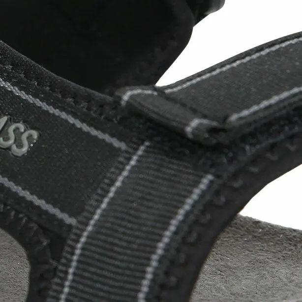 Alderley Walking Sandals Black Men Trespass Sandals