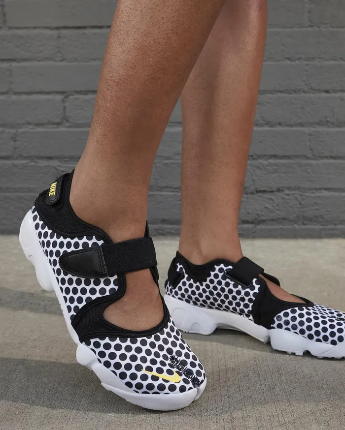 All Shoes Women Nike Air Rift Breathe Blackwhitelaser Orange