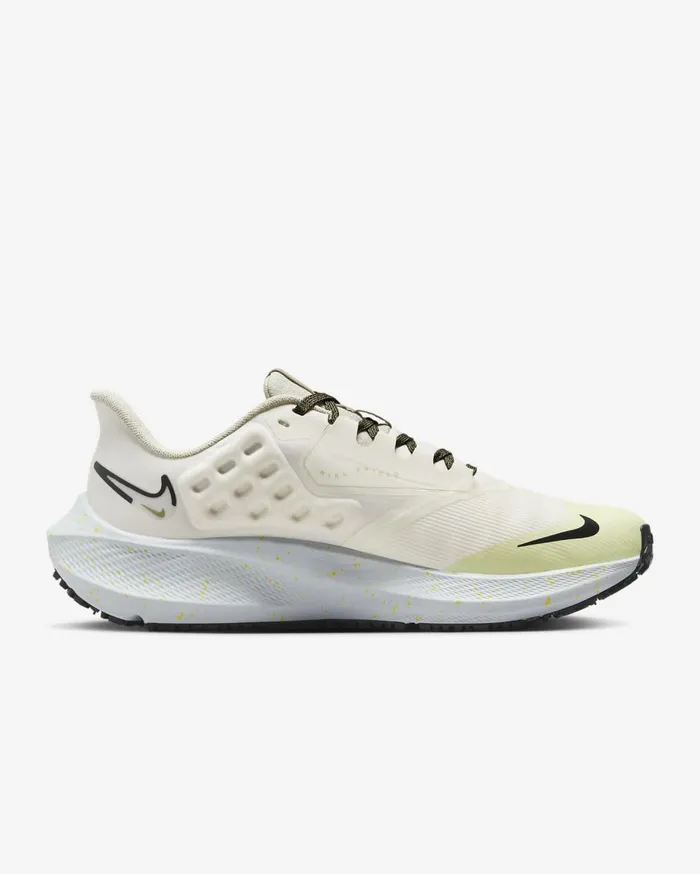 All Shoes Women Nike Pegasus Shield Pale Ivoryneutral Oliveluminous Greenblack