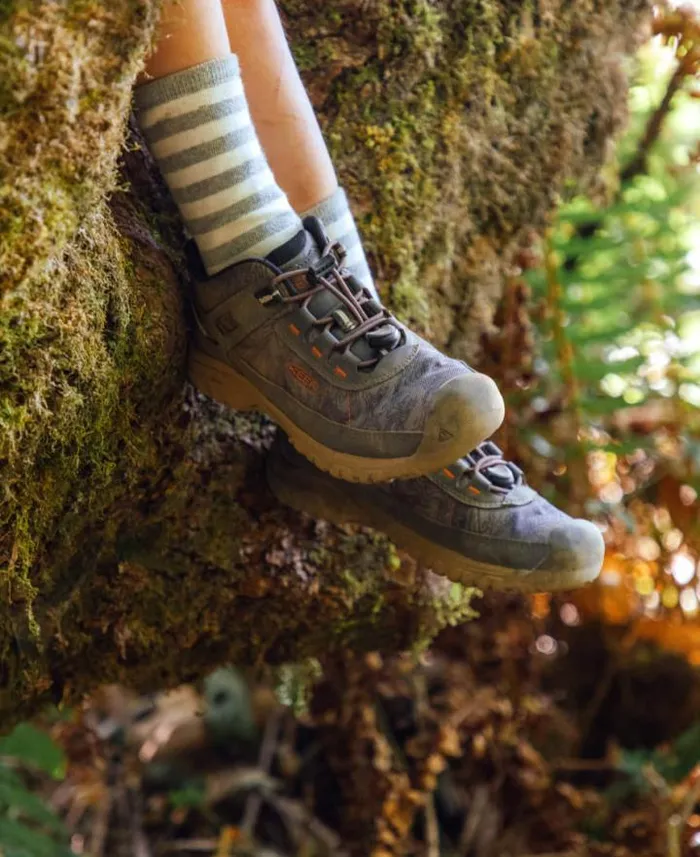 Big Kid Vented Turqouise Hiking Sneakers 8211 Targhee Sport Kids KEEN Big Kids Big Kid Vented Turqouise Hiking Sneakers 8211 Targhee Sport Kids KEEN Big Kids