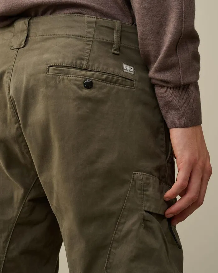 CP Company Trousers Stretch Sateen Ergonomic Lens Cargo Pants Grape Leaf Green 8211 Man