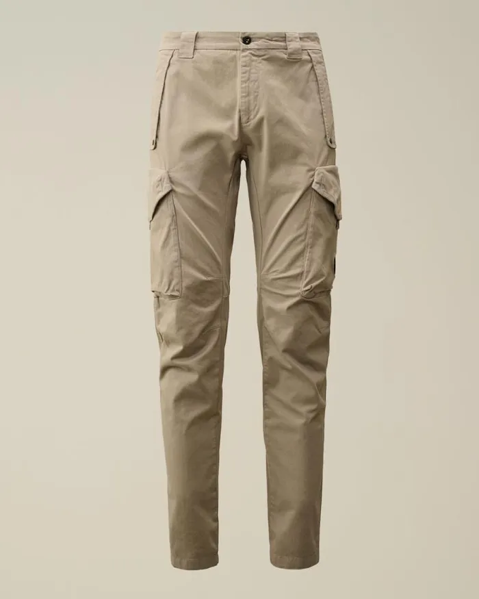 CP Company Trousers Stretch Sateen Ergonomic Lens Cargo Pants Vintage Khaki Beige 8211 Man CP Company Trousers Stretch Sateen Ergonomic Lens Cargo Pants Vintage Khaki Beige 8211 Man