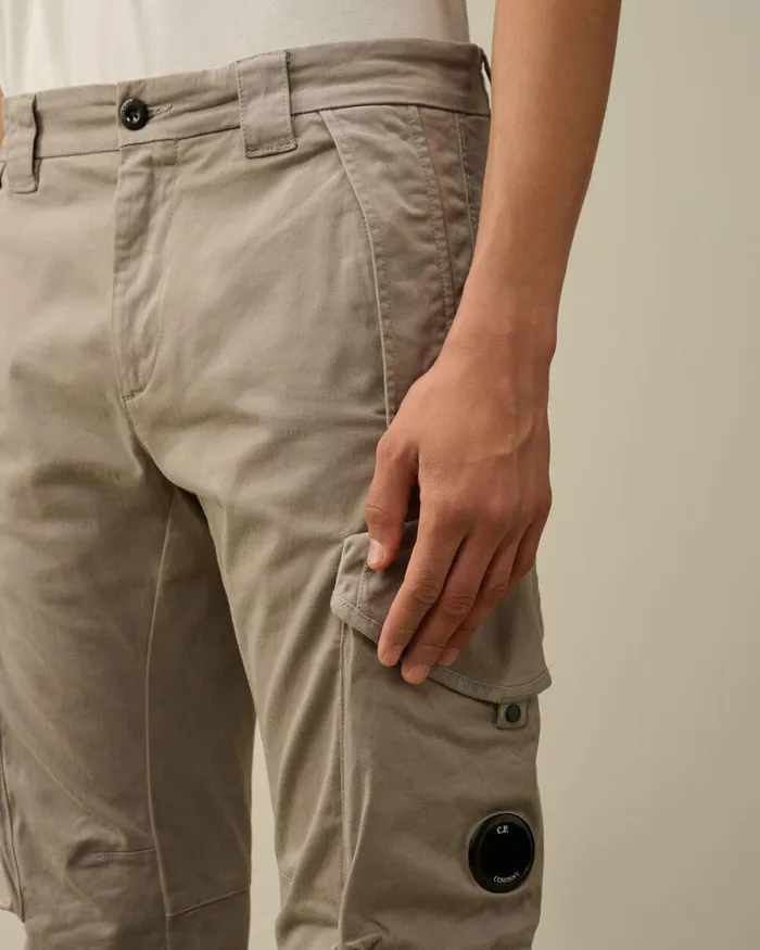CP Company Trousers Stretch Sateen Ergonomic Lens Cargo Pants Vintage Khaki Beige 8211 Man