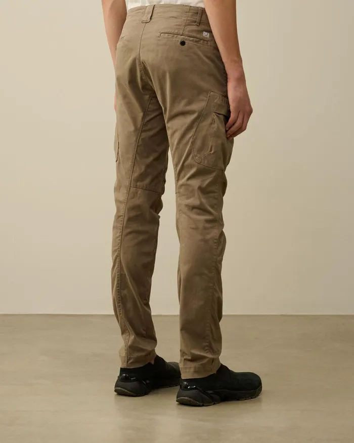 CP Company Trousers Stretch Sateen Ergonomic Lens Cargo Pants Walnut Beige 8211 Man