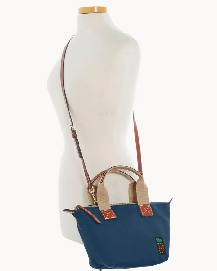 Canvas Crossbody Satchel 20 Navy Women Dooney and Bourke Crossbodies Canvas Crossbody Satchel 20 Navy Women Dooney and Bourke Crossbodies