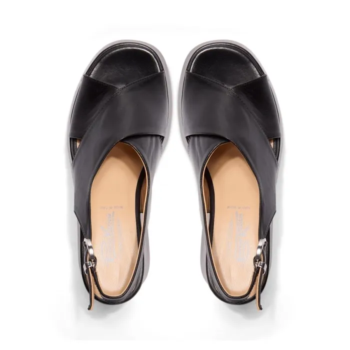 Carl Scarpa Glorioso Black Leather Wedge Platform Sandals Women Sandals
