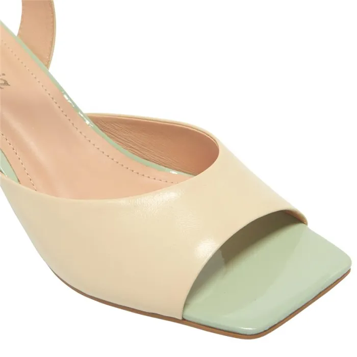 Carl Scarpa Setallo Off White Block Heel Courts Women Court Shoes