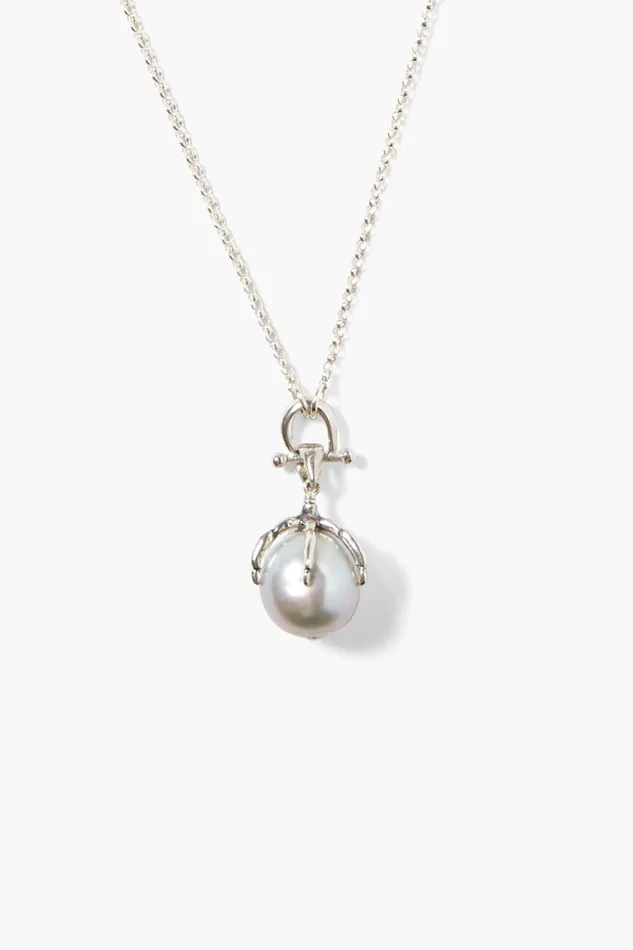 Chan Luu Necklaces Women Lark Pendant Necklace Grey Pearl