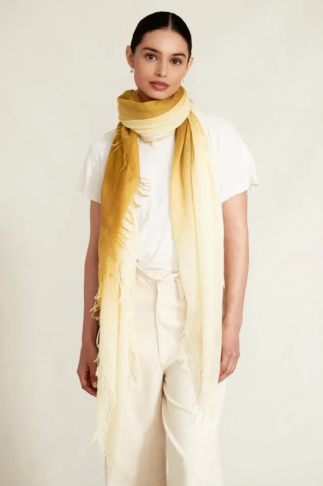 Chan Luu Scarves Women Cashmere And Silk Scarf Green Sulphur Dip Dyed