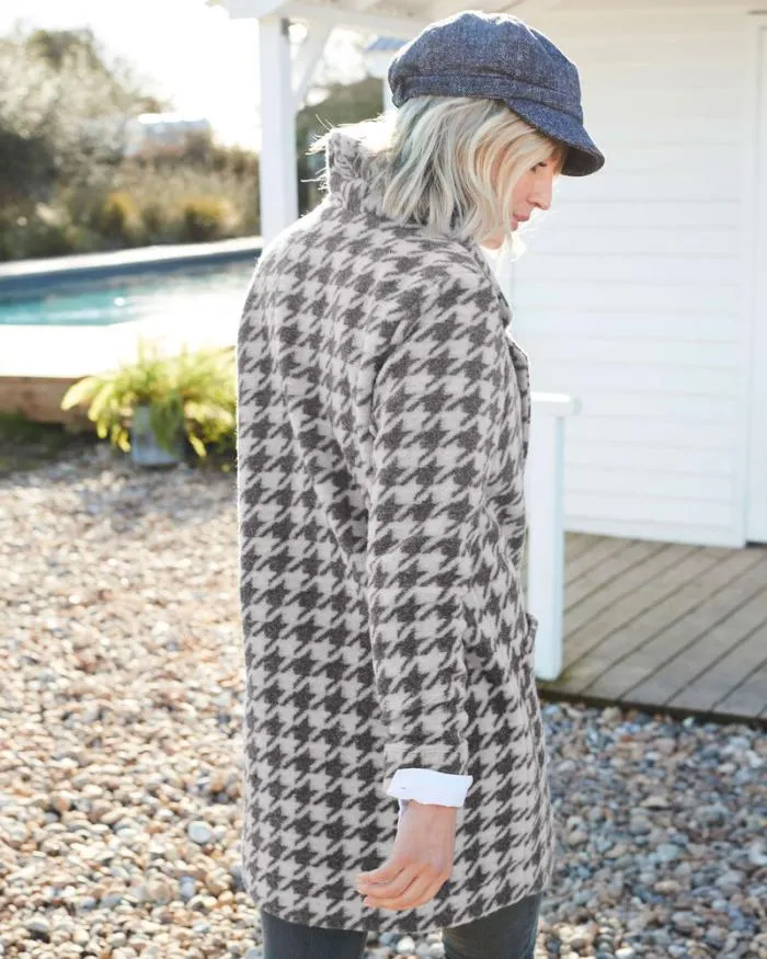 Cotton Traders Coats and Jackets The Beau Dogtooth Jersey Coatigan 8211 Women
