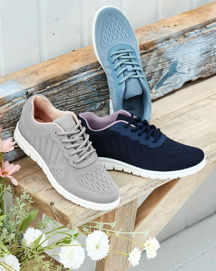 Cotton Traders Trainers Lightweight Cushioned LaceUp Trainers 8211 Women
