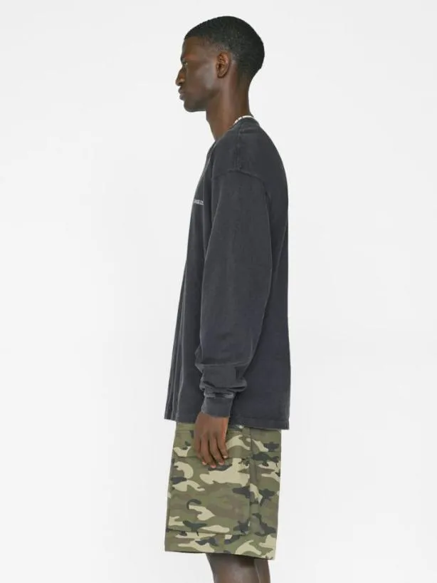 Frame Faded Washed Long Sleeve Tee In Faded Black Faded Black Men Tees