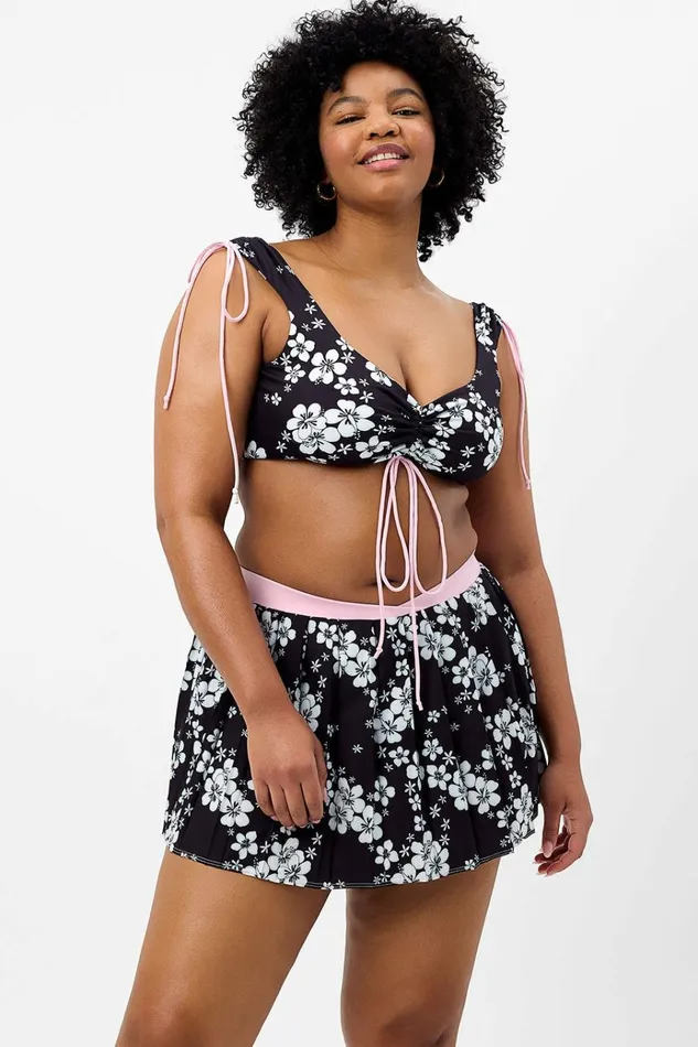 Frankies Bikinis Windy Floral Tennis Skirt Plush Plumeria Women Active
