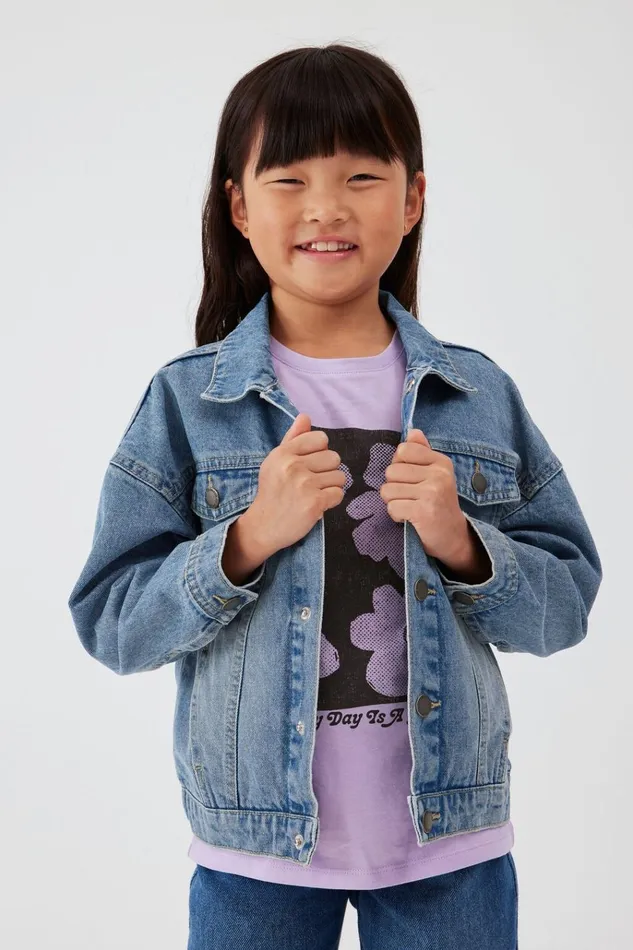 GirlsBoys Jackets and Sweaters Cotton On Emmy Oversized Denim Jacket Weekend Wash GirlsBoys Jackets and Sweaters Cotton On Emmy Oversized Denim Jacket Weekend Wash