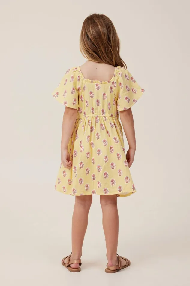Girls Dresses Cotton On Paige Short Sleeve Dress Raffiaflora Flower Stamp Girls Dresses Cotton On Paige Short Sleeve Dress Raffiaflora Flower Stamp