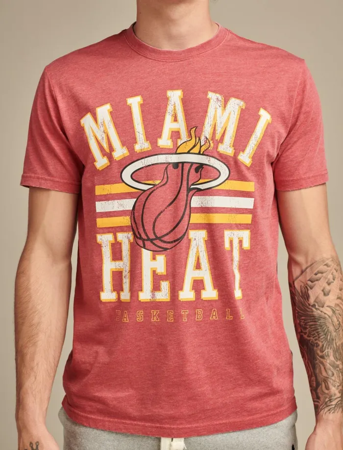 Heat Graphic Tee 636 Red Men Lucky Brand Graphic Tees