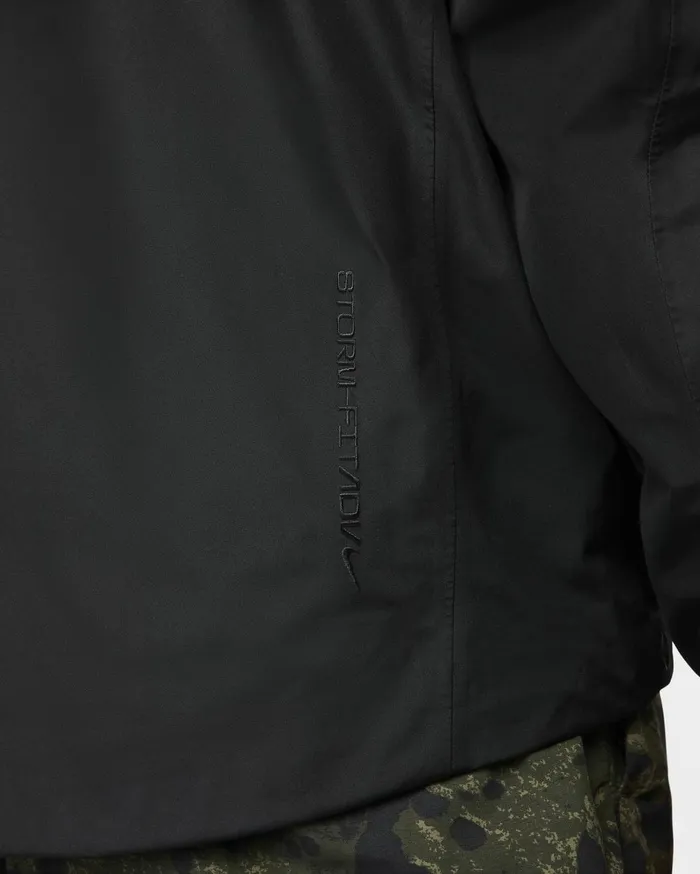 Jackets Men Nike StormFIT ADV ACG 039Chain Of Craters039 Blacksummit White