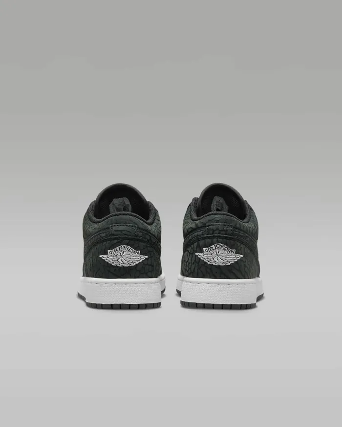 Jordan Kids Nike Air Jordan 1 Low SE Offnoirwhiteblackblack