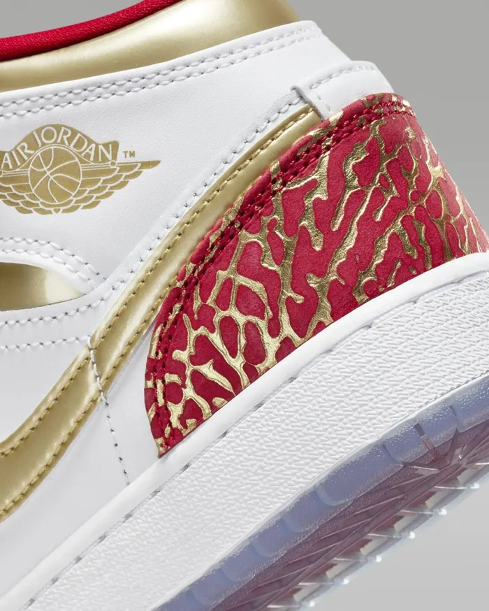 Jordan Kids Nike Air Jordan 1 Mid Sneaker School Whiteuniversity Redmetallic Gold