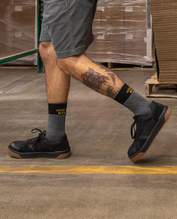 Kenton ESD CarbonFiber Toe BlackGum Leather Work Sneaker Men KEEN Work Boots and Shoes Kenton ESD CarbonFiber Toe BlackGum Leather Work Sneaker Men KEEN Work Boots and Shoes