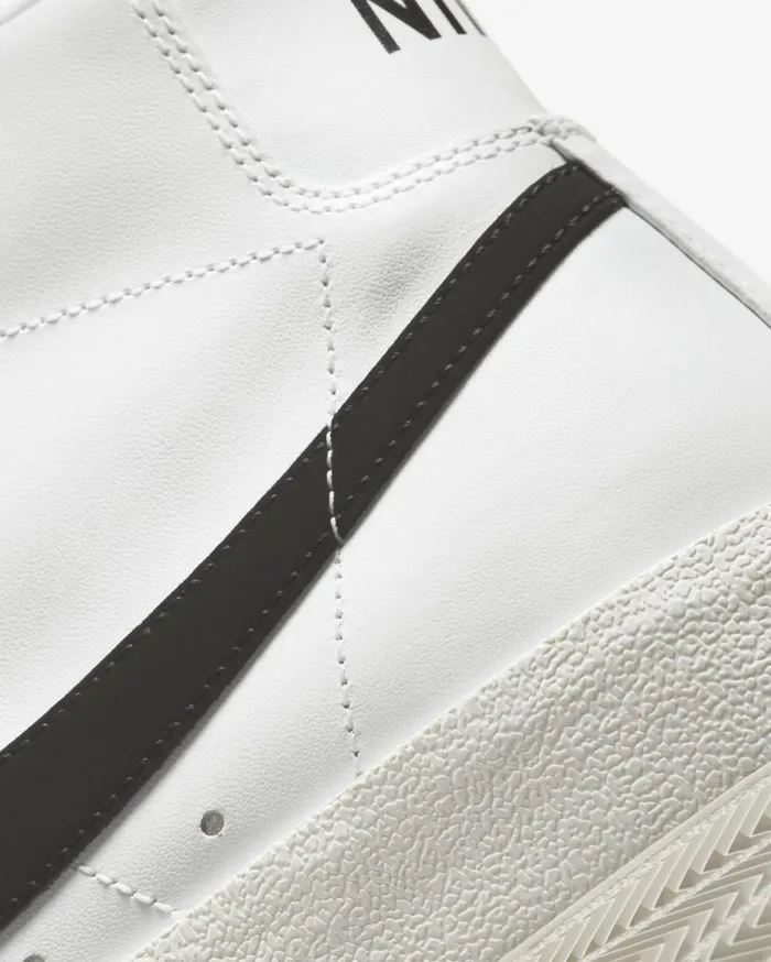 Lifestyle Men Nike Blazer Mid 03977 Vintage Whiteblack