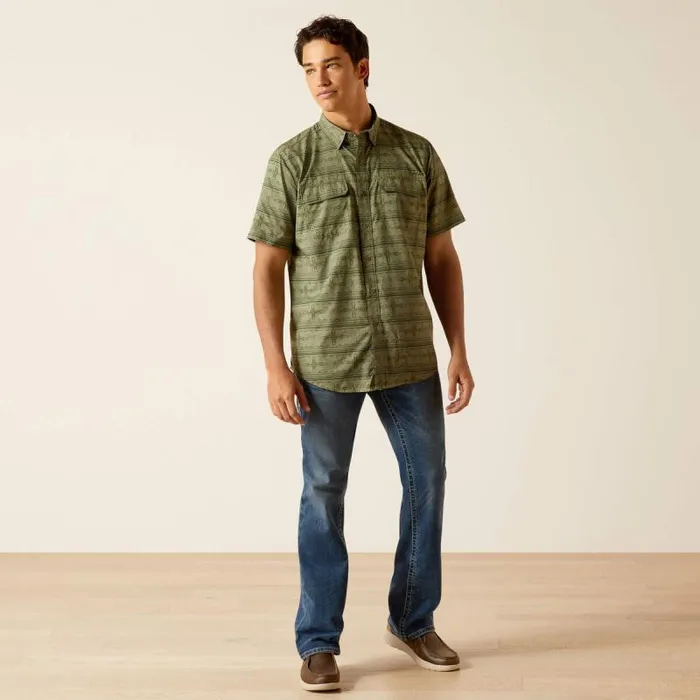 Men Button Down Shirts Ariat VentTEK Outbound Fitted Shirt Four Leaf Clover Men Button Down Shirts Ariat VentTEK Outbound Fitted Shirt Four Leaf Clover