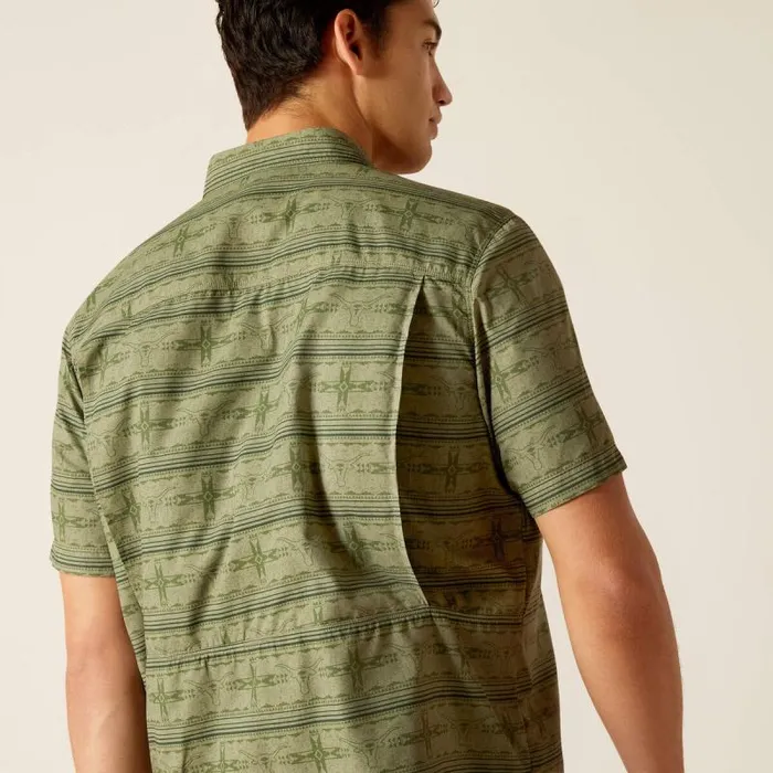 Men Button Down Shirts Ariat VentTEK Outbound Fitted Shirt Four Leaf Clover Men Button Down Shirts Ariat VentTEK Outbound Fitted Shirt Four Leaf Clover