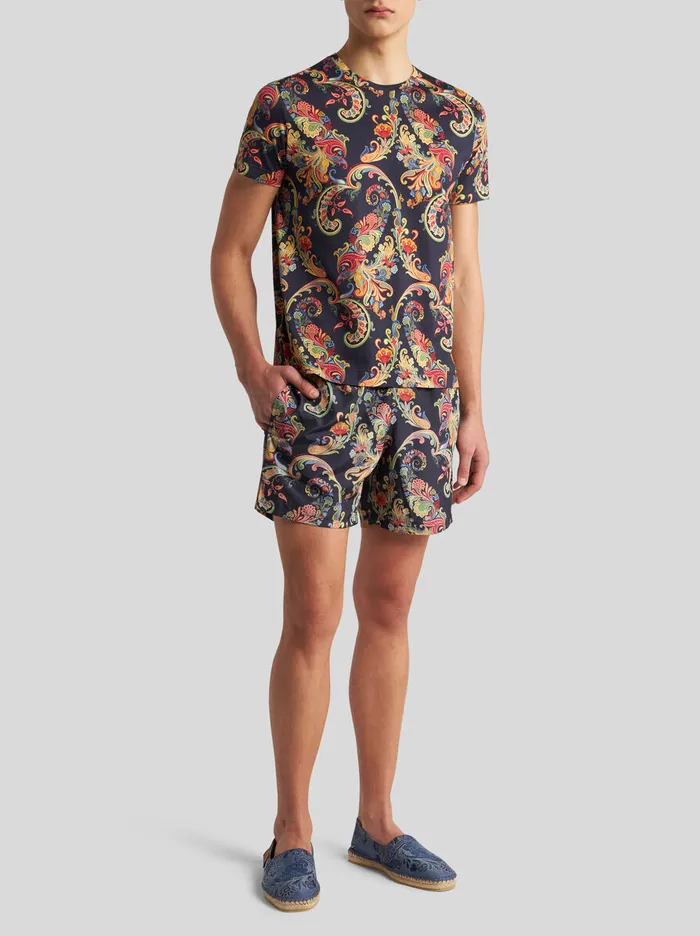 Men Etro TShirt And Sweatshirts TShirt With Floral Paisley Print Black Men Etro TShirt And Sweatshirts TShirt With Floral Paisley Print Black