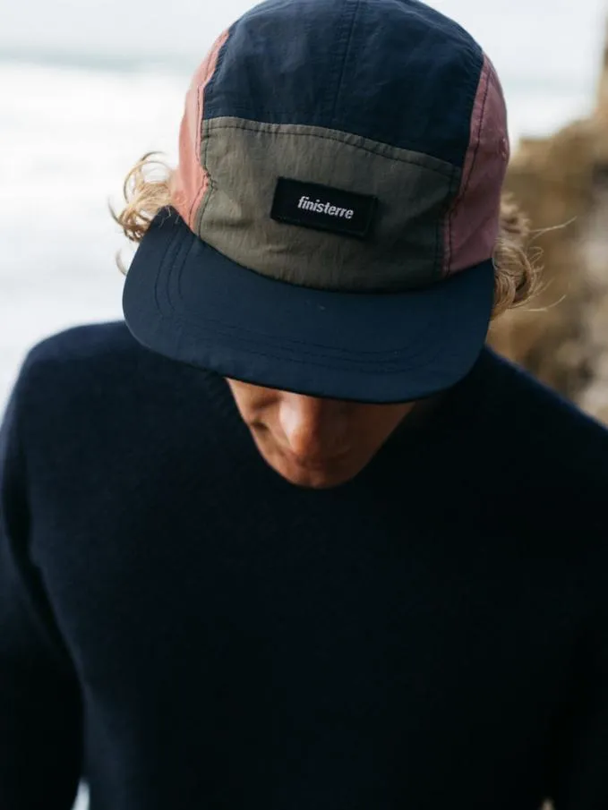 MenWomen Apex 5Panel Cap Colour Block Finisterre Hats and Gloves