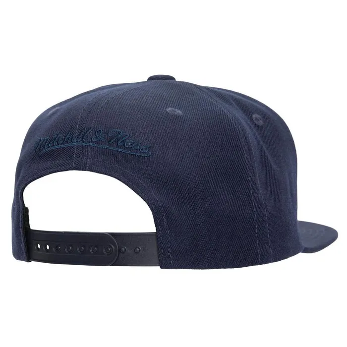 Mitchell and Ness AMNH Snapback New York Yankees Men Hats and Headwear Mitchell and Ness AMNH Snapback New York Yankees Men Hats and Headwear