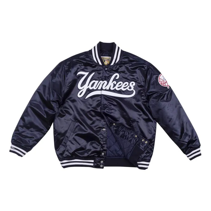 Mitchell and Ness Authentic Satin Jacket New York Yankees 1999 Men Jackets and Outerwear Mitchell and Ness Authentic Satin Jacket New York Yankees 1999 Men Jackets and Outerwear