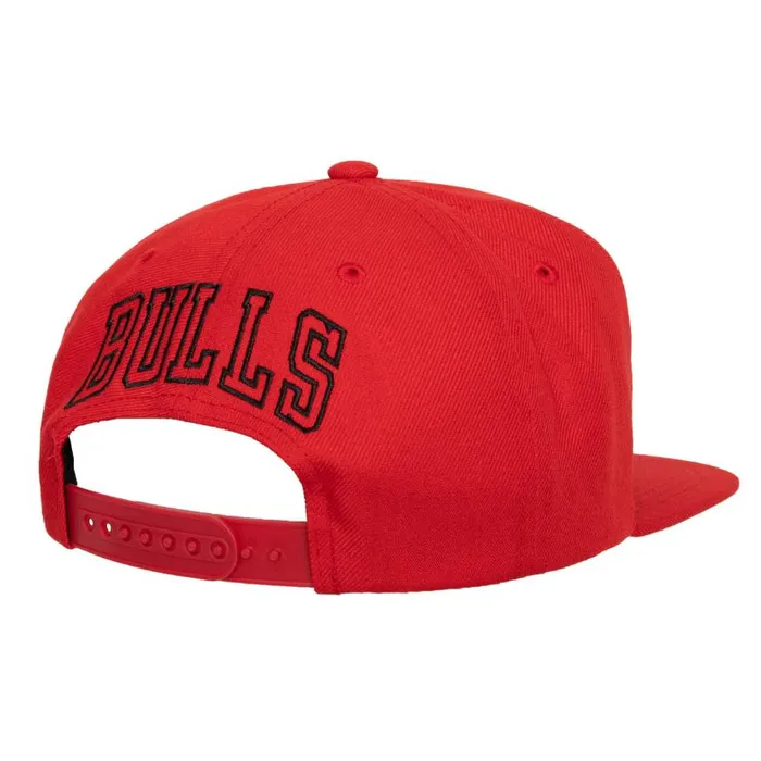 Mitchell and Ness Christmas Day Snapback NBA Chicago Bulls Men Hats and Headwear Mitchell and Ness Christmas Day Snapback NBA Chicago Bulls Men Hats and Headwear