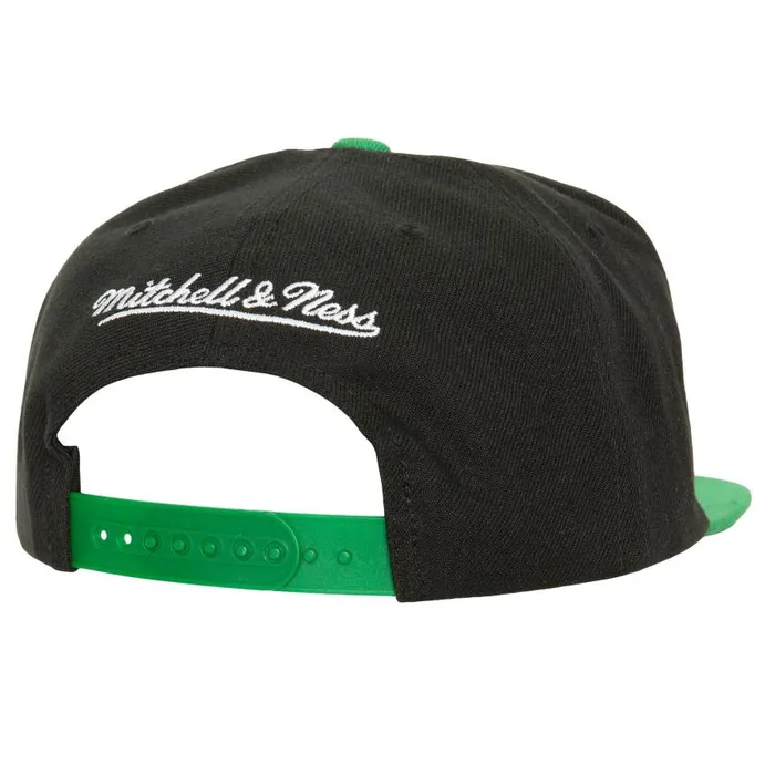 Mitchell and Ness Circle Splash Snapback Boston Celtics Men Hats and Headwear Mitchell and Ness Circle Splash Snapback Boston Celtics Men Hats and Headwear