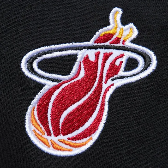 Mitchell and Ness Heavyweight Premium Player Tee Vintage Logo Miami Heat Dwyane Wade Men TShirts and Tops