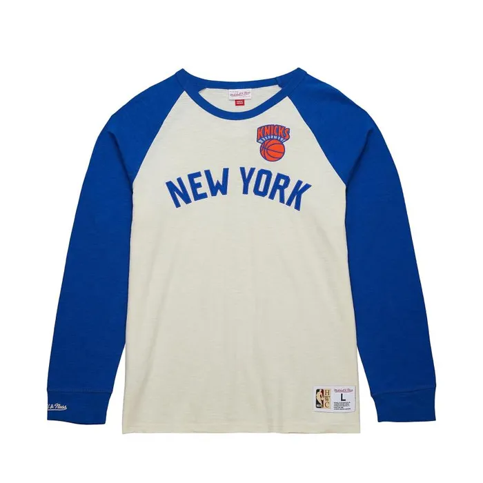 Mitchell and Ness Legendary Slub LS Vintage Logo New York Knicks Men TShirts and Tops Mitchell and Ness Legendary Slub LS Vintage Logo New York Knicks Men TShirts and Tops