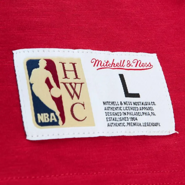 Mitchell and Ness Legendary Slub SS Tee Chicago Bulls Men TShirts and Tops