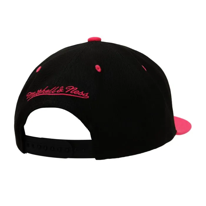Mitchell and Ness Santa Ana 2Tone Snapback Toronto Raptors Men Hats and Headwear Mitchell and Ness Santa Ana 2Tone Snapback Toronto Raptors Men Hats and Headwear