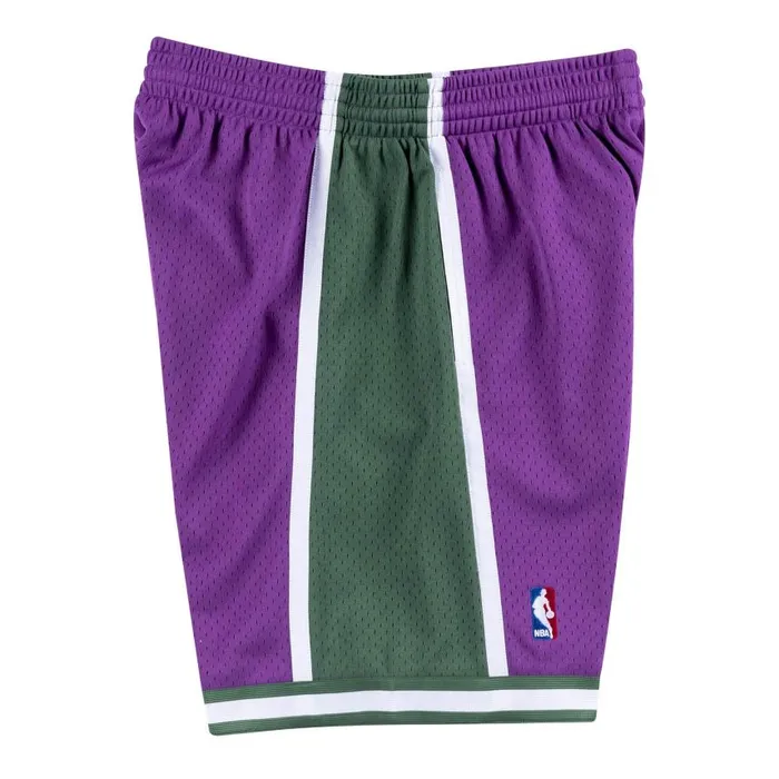 Mitchell and Ness Swingman Shorts Milwaukee Bucks Road 200001 Men Shorts Mitchell and Ness Swingman Shorts Milwaukee Bucks Road 200001 Men Shorts