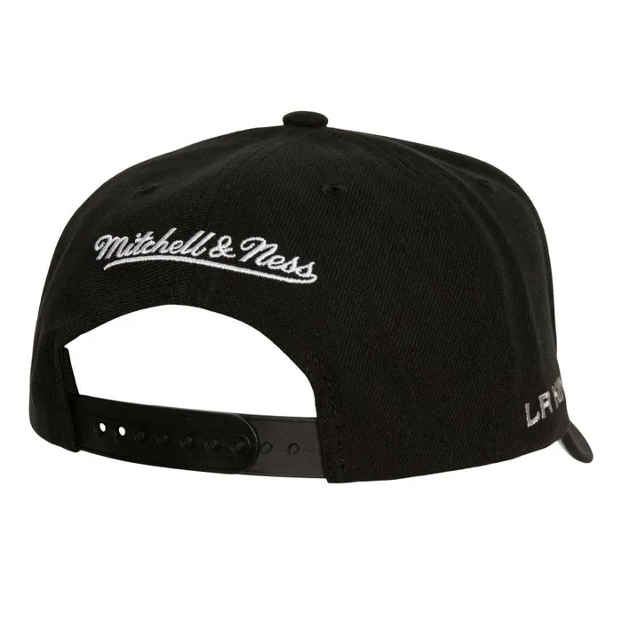 Mitchell and Ness Team Flip Pro Snapback Vntg Los Angeles Kings Men Hats and Headwear Mitchell and Ness Team Flip Pro Snapback Vntg Los Angeles Kings Men Hats and Headwear