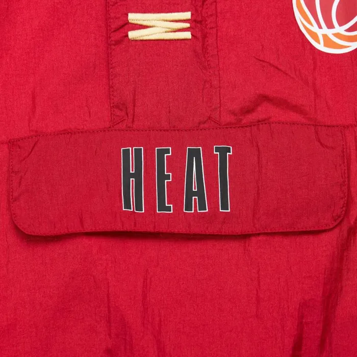 Mitchell and Ness Team OG 20 Anorak Windbreaker Vintage Logo Miami Heat Men Jackets and Outerwear Mitchell and Ness Team OG 20 Anorak Windbreaker Vintage Logo Miami Heat Men Jackets and Outerwear