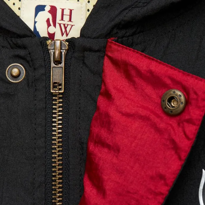 Mitchell and Ness Team OG 20 Anorak Windbreaker Vintage Logo Portland Trail Blazers Men Jackets and Outerwear