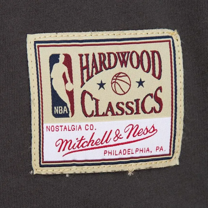 Mitchell and Ness Women039s Logo Boyfriend Tee Los Angeles Lakers Women TShirts and Tops