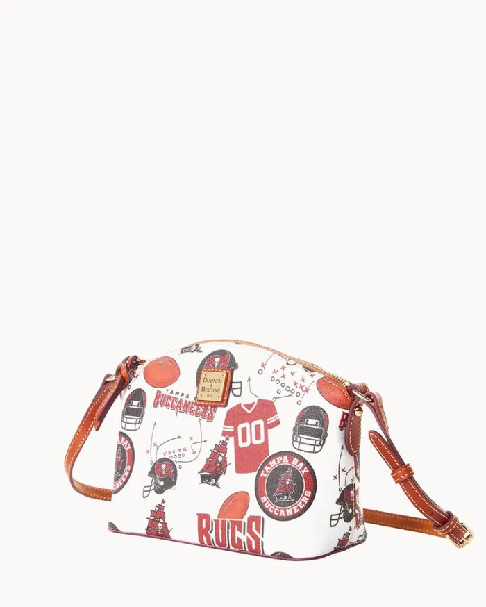 NFL Buccaneers Suki Crossbody Buccaneers Women Dooney and Bourke Crossbodies NFL Buccaneers Suki Crossbody Buccaneers Women Dooney and Bourke Crossbodies