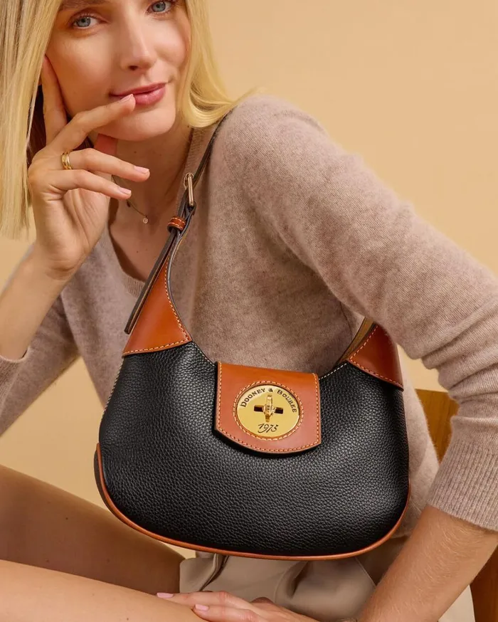 Pebble Turnlock Hobo 26 Black Women Dooney and Bourke Shoulder Bags Pebble Turnlock Hobo 26 Black Women Dooney and Bourke Shoulder Bags