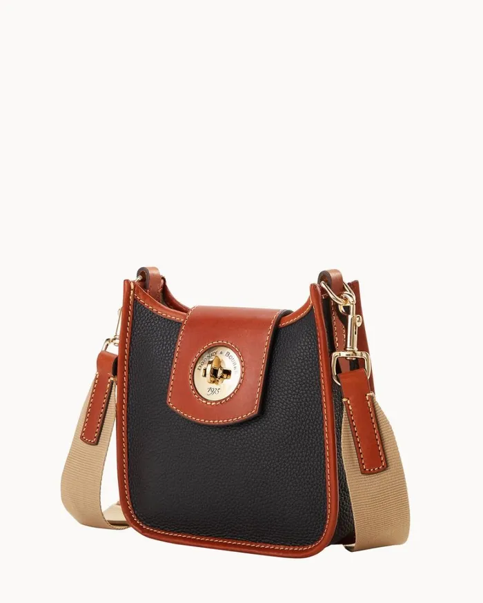 Pebble Turnlock Messenger 20 Black Women Dooney and Bourke Shoulder Bags Pebble Turnlock Messenger 20 Black Women Dooney and Bourke Shoulder Bags