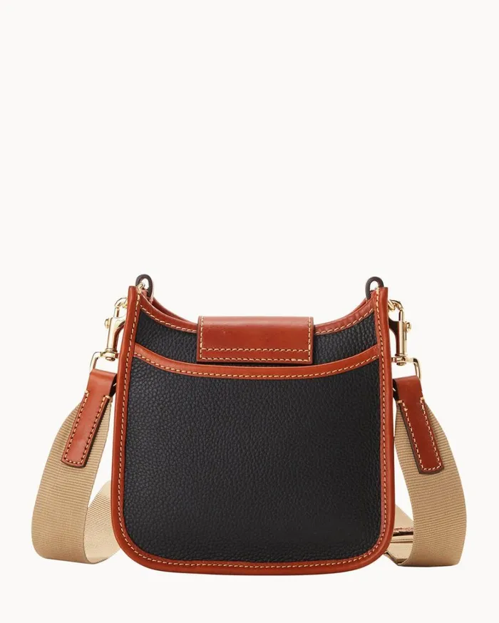 Pebble Turnlock Messenger 20 Black Women Dooney and Bourke Shoulder Bags Pebble Turnlock Messenger 20 Black Women Dooney and Bourke Shoulder Bags