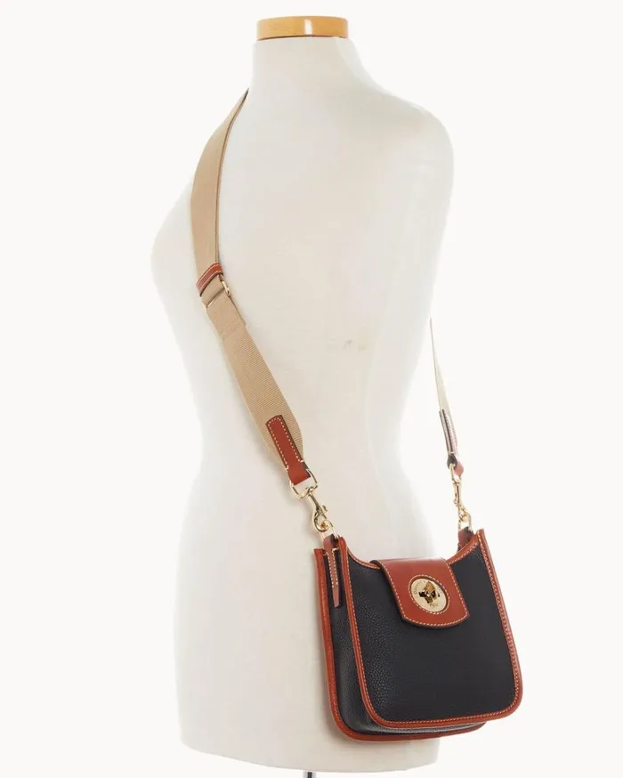 Pebble Turnlock Messenger 20 Black Women Dooney and Bourke Shoulder Bags Pebble Turnlock Messenger 20 Black Women Dooney and Bourke Shoulder Bags