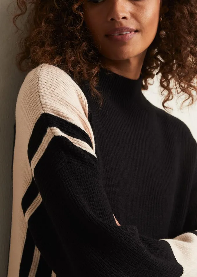 Phase Eight Knitwear Kayleigh Striped Chunky Knit Jumper Blackputty 8211 Women Phase Eight Knitwear Kayleigh Striped Chunky Knit Jumper Blackputty 8211 Women