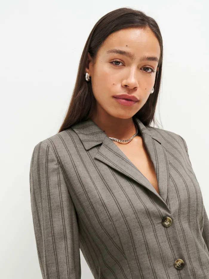 Reformation Outerwear Jacques Long Fitted Blazer Grey Pinstripe 8211 Women Reformation Outerwear Jacques Long Fitted Blazer Grey Pinstripe 8211 Women
