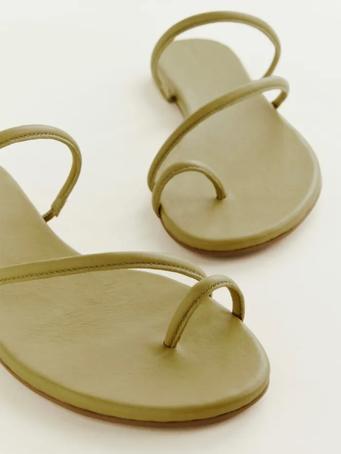 Reformation Sandals Ludo Toe Ring Strappy Flat Sandal Cerignola Leather 8211 Women Reformation Sandals Ludo Toe Ring Strappy Flat Sandal Cerignola Leather 8211 Women